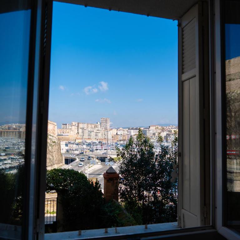 Maison Galante Apartment - Rue Sainte - Appartement avec Douche - 21
