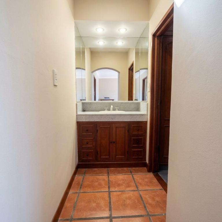 Desconecta en Gran Casa Premium - Con Piscina - Casa de 4 dormitorios - 2