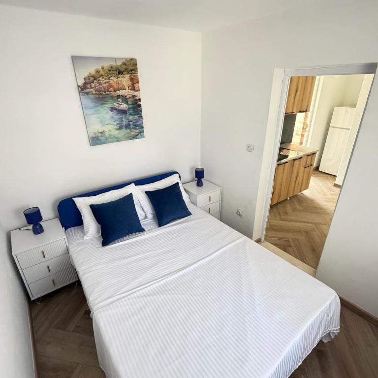 Monte Azzurro - Apartman s 1 Spavaćom Sobom i Terasom - 2
