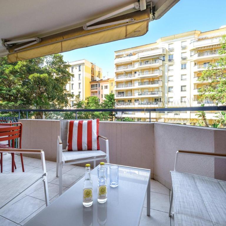 Eden Parc - Magnifique 2 chambres centre ville parking AC - Apartment - 7