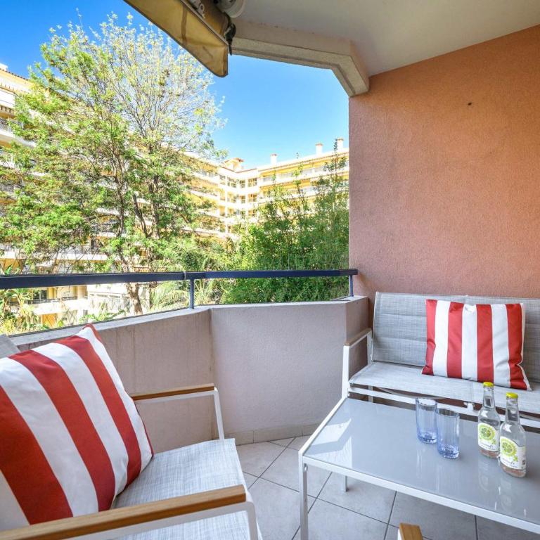 Eden Parc - Magnifique 2 chambres centre ville parking AC - Apartment - 8