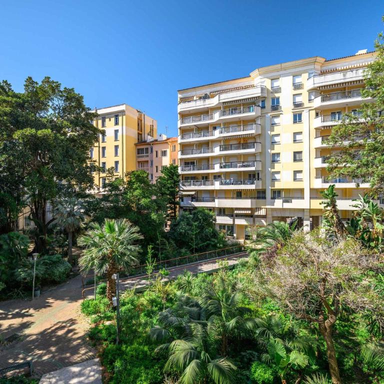 Eden Parc - Magnifique 2 chambres centre ville parking AC - Apartment - 33