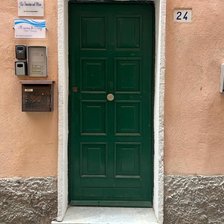 Bright Sea-View Apartment on Two Floors in Lerici, up to 4 Guests - Appartamento con 2 Camere da Letto - 17