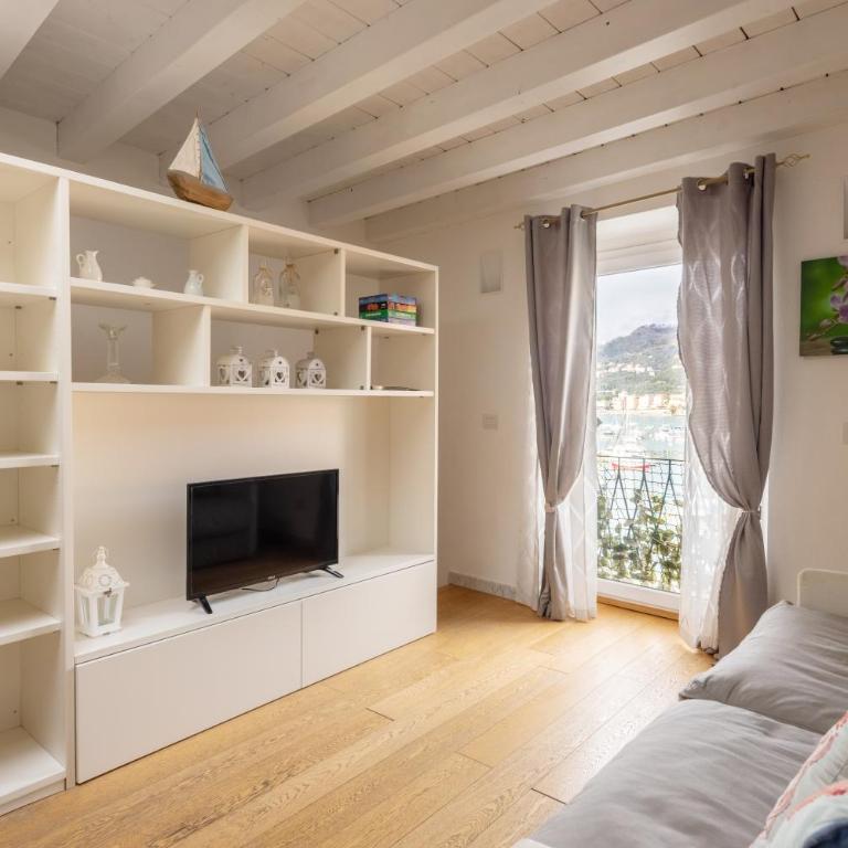 Bright Sea-View Apartment on Two Floors in Lerici, up to 4 Guests - Appartamento con 2 Camere da Letto - 15