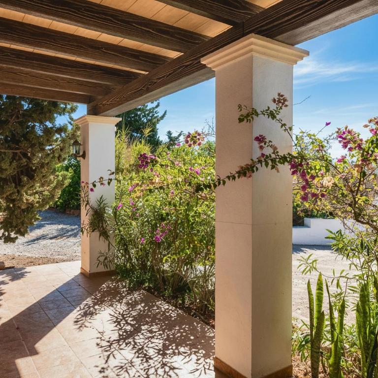 8 Guests Large Villa near Bossa Beaches & Airport - Villa - 10