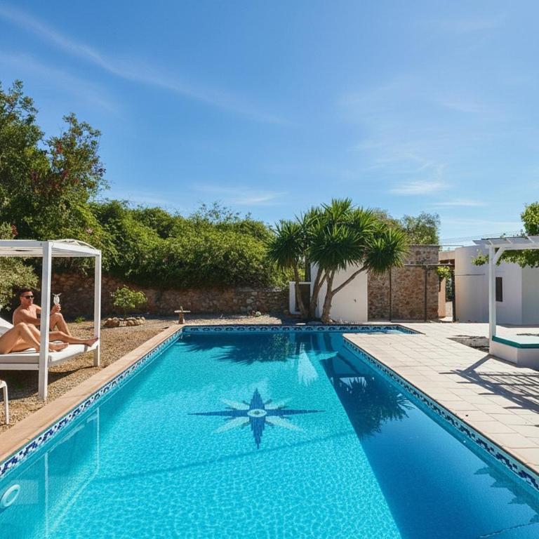 8 Guests Large Villa near Bossa Beaches & Airport - Villa - 5
