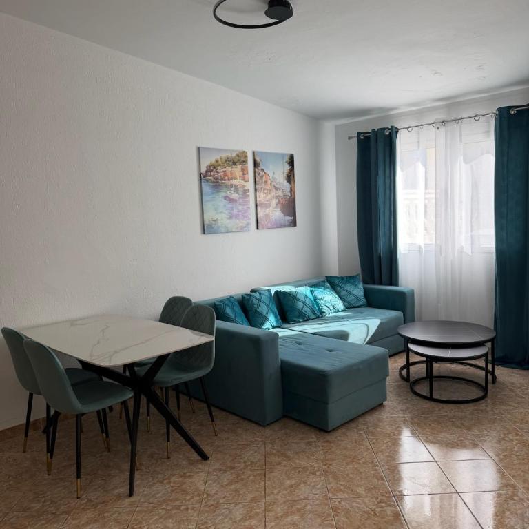 Monte Azzurro - Two-Bedroom Apartment - Oceanfront - 6