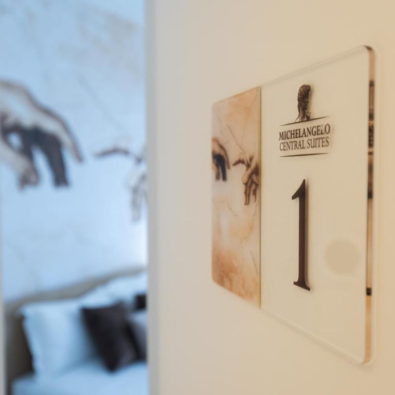 Michelangelo Central Suites - Camera Matrimoniale Deluxe - 12
