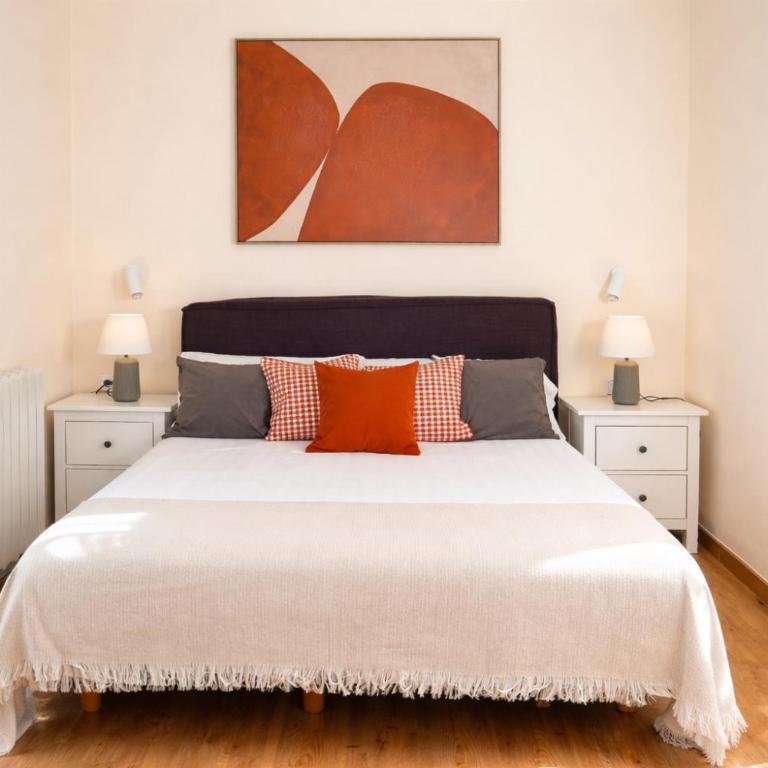 Tibidabo Apartments - One-Bedroom Apartment with Terrace - 14
