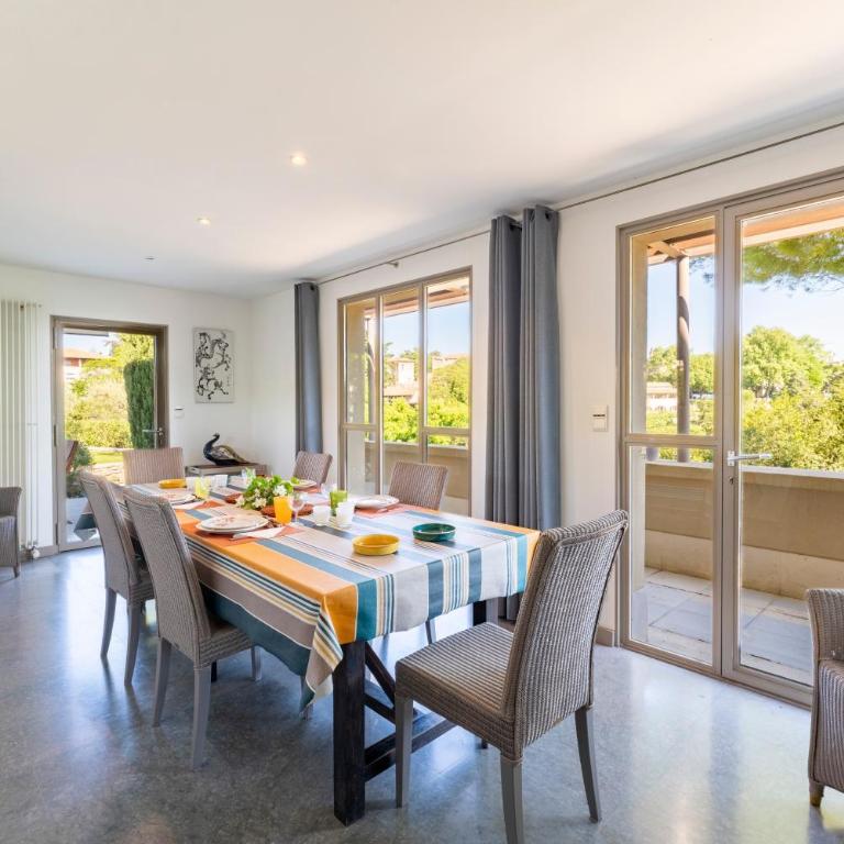 Maison d'architecte avec piscine - Villa - Vue sur Jardin - 8