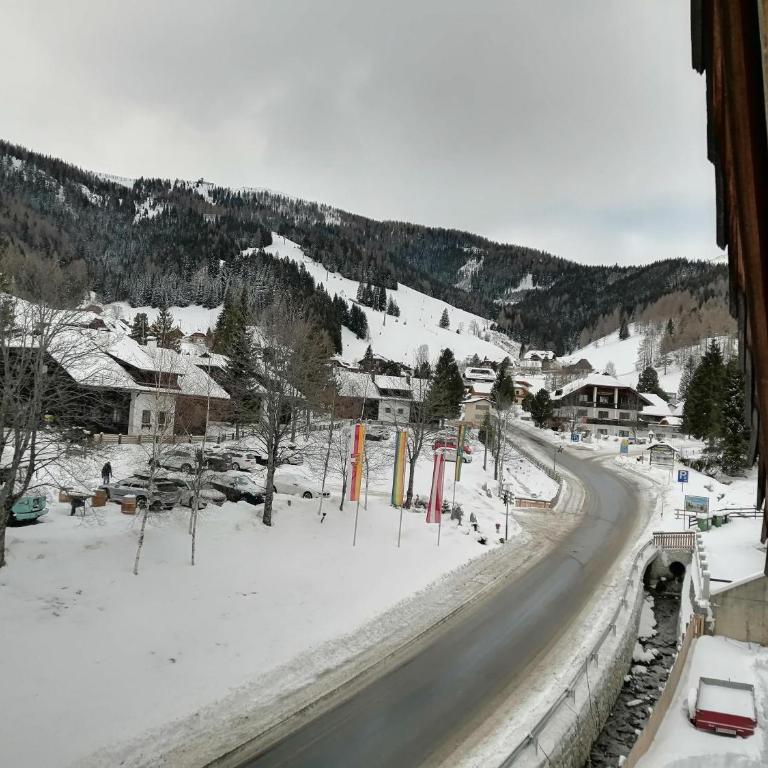 Appartement Moni / Golf & Ski - TOP 9 - Apartment mit Dusche - 96