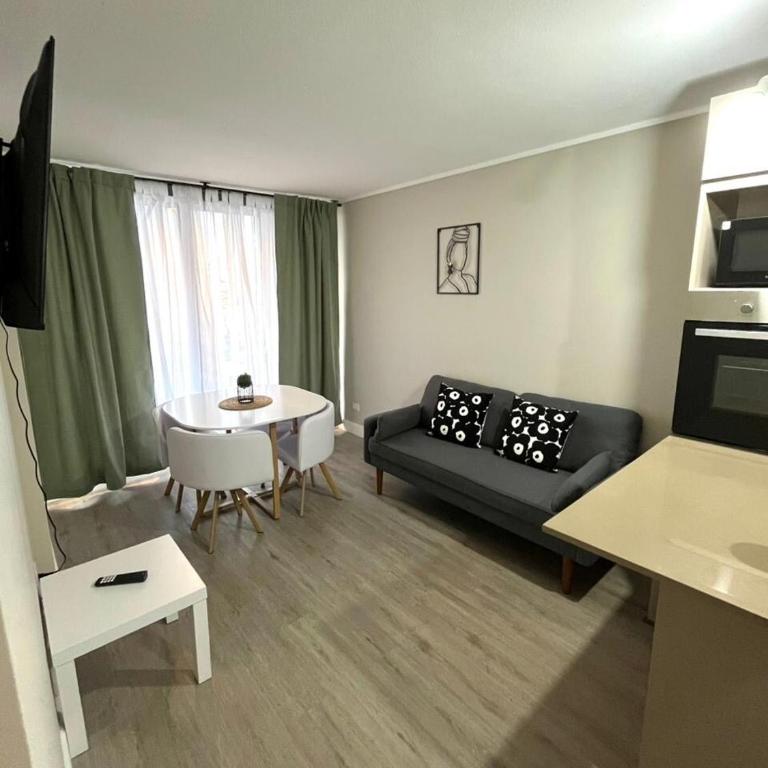 Great view, good location - Two-Bedroom Superior Apartment - 5