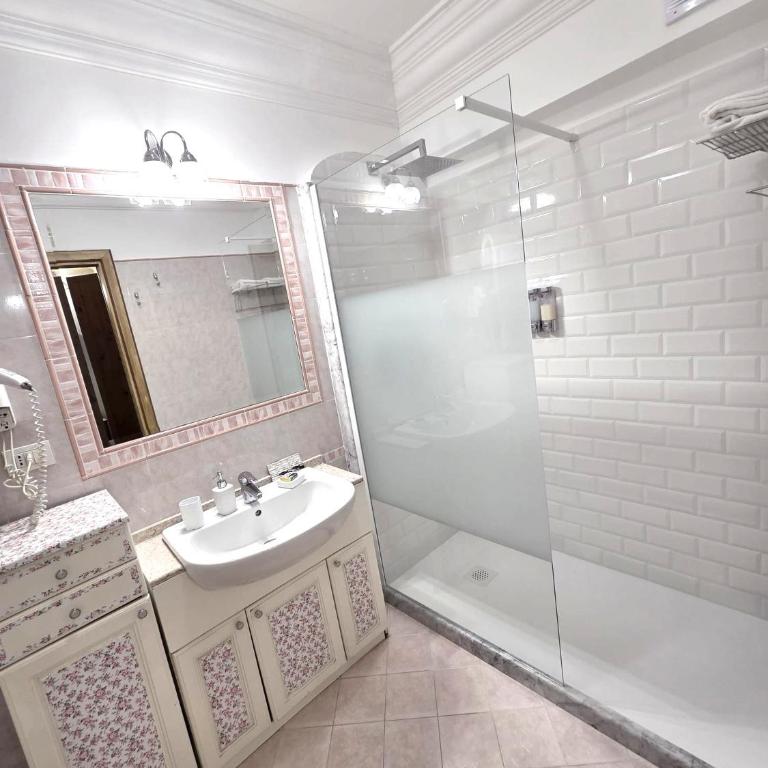 Maristella - Appartamento con 2 Camere da Letto e Vista Mare - 14