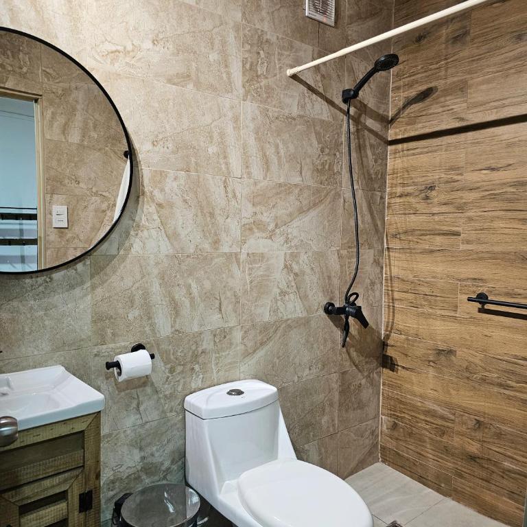 Forest Hostel - Double Room with Private Bathroom - 1