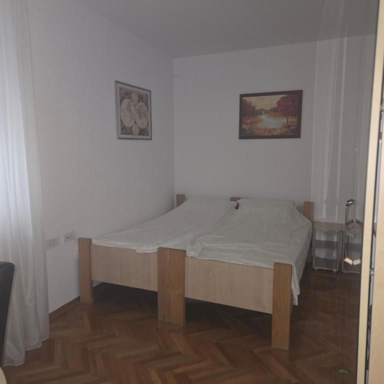 Stan na dan - Apartman sa 2 Spavaće Sobe - 6