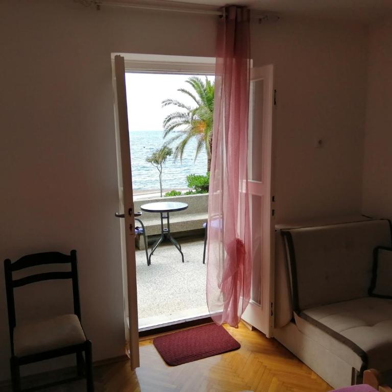 Petrovac apartments - One-Bedroom Apartment - 4