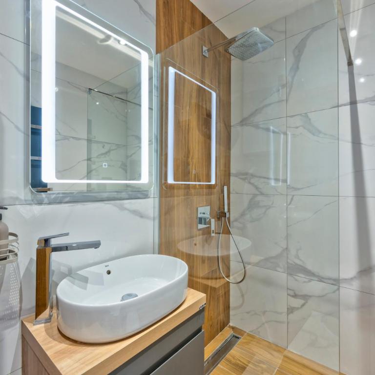 Promenada No1 delux studio - One-Bedroom Apartment - 7