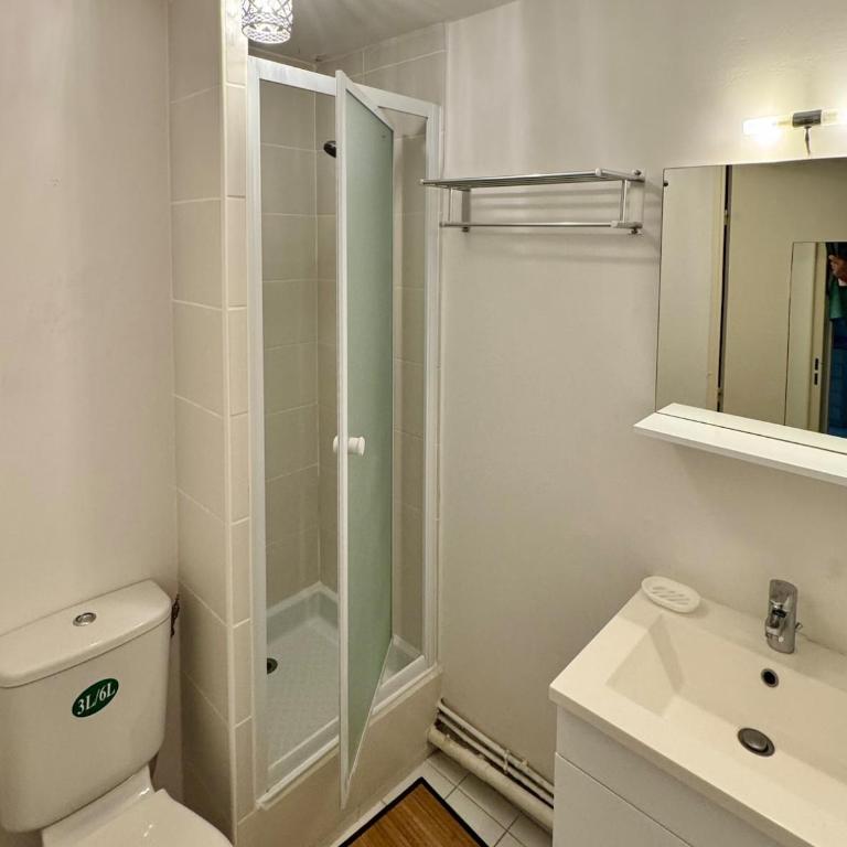 Vue mer, 2 chambres terrasse piscine et garage - Apartment mit 2 Schlafzimmern und Meerblick - 8