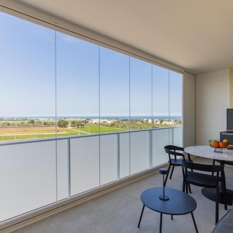 Campo's Guest House Airport - Luxury Quadruple Room - 27