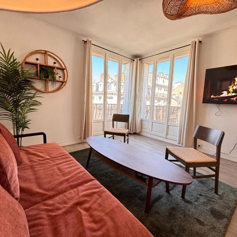 Clovis Grand T3 calme avec balcon au centre-ville - Apartamento de 2 dormitorios con balcón - 1