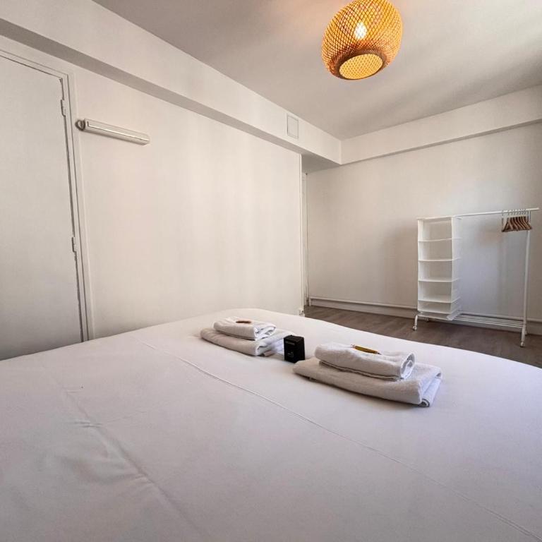 Clovis Grand T3 calme avec balcon au centre-ville - Apartamento de 2 dormitorios con balcón - 17