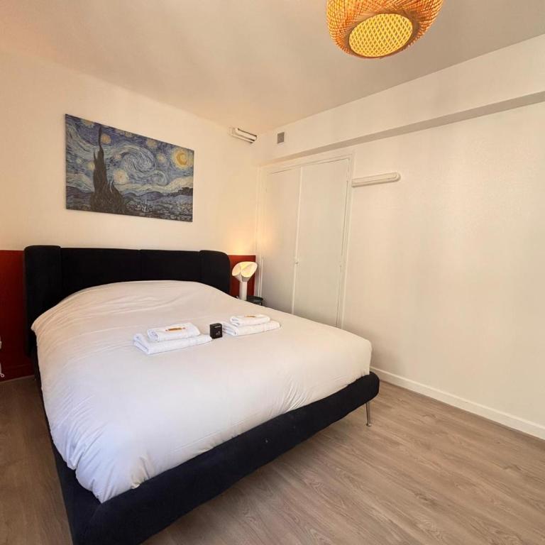 Clovis Grand T3 calme avec balcon au centre-ville - Apartamento de 2 dormitorios con balcón - 19