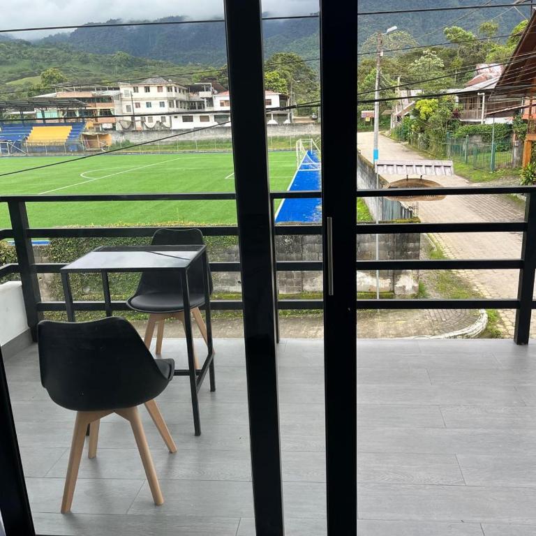 Bird Lover's House Studio Apartments in Mindo - Deluxe King Studio - 1
