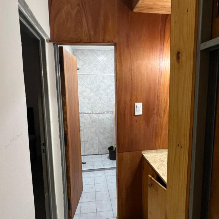 Dpto Alberdi Sobre Avenida Colon - Apartamento - 4
