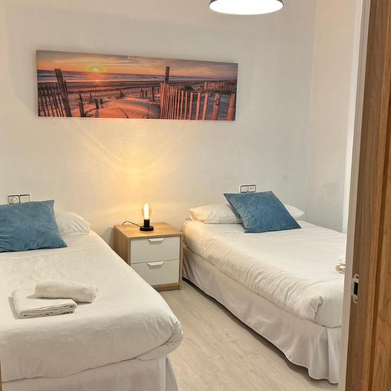 Precioso piso junto Ayuntamiento - Two-Bedroom Apartment - 2