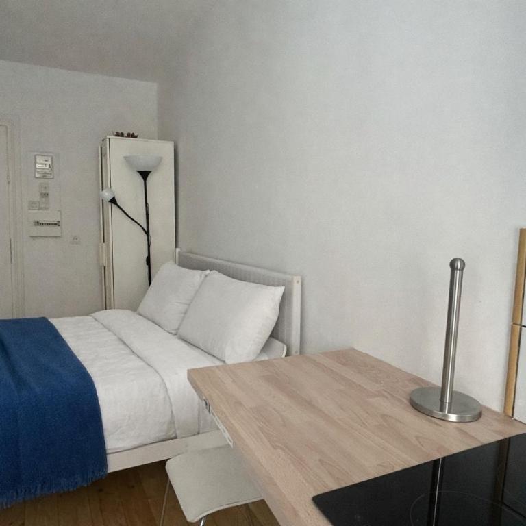 La Folie Urban Studio République Marais Canal St Martin - Appartement - 5