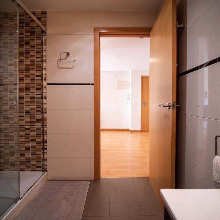 Spacest - Calle Carcagente A - Apartment - 11