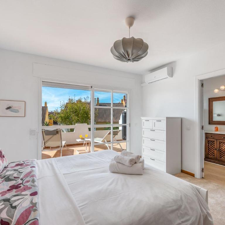 Sea View 4 BDRM Townhouse w Pool & Cinema - Casa de 4 dormitorios - 28
