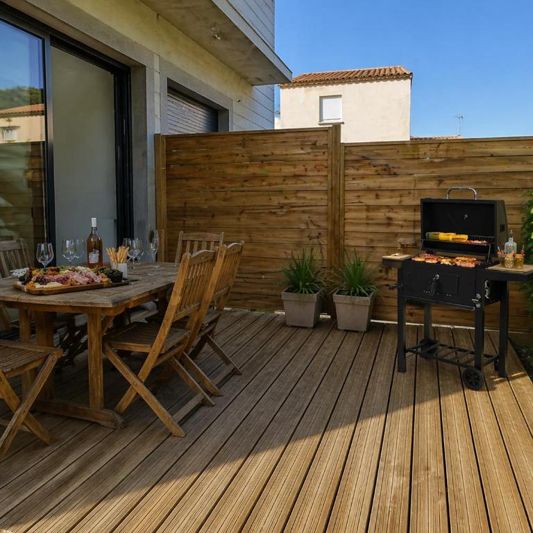 Villa- Grands T2 indépendants - climatisation, proche mer, parking gratuit, wifi - Appartement Supérieur 1 Chambre - 9