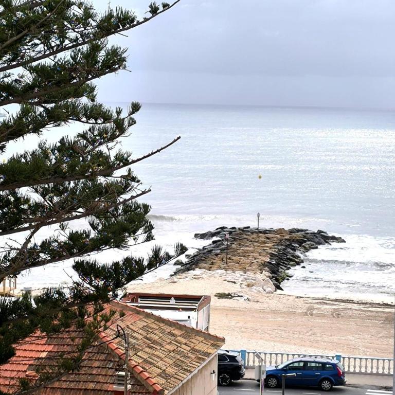 Sunny Waves & Coast 2 Apts, 6BR, AC & Heated POOL - Apartamento Superior - 28