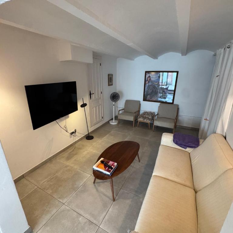 Céntrico duplex con piscina - Apartamento de 3 dormitorios - 26