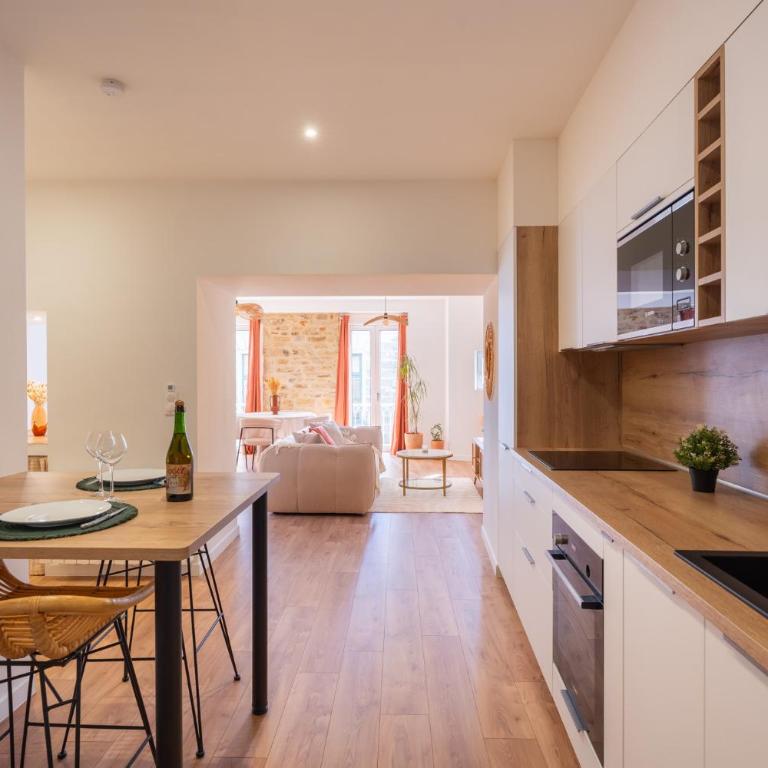 Superbe appartement 2 chambres centre ville - Two-Bedroom Apartment - 14