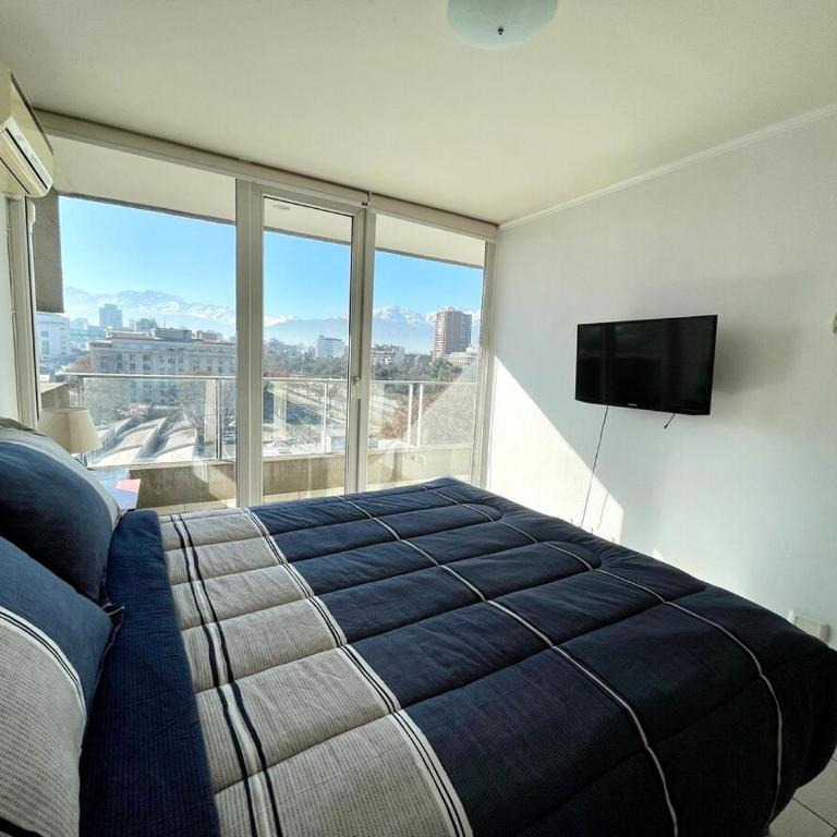Awesome View to Andes Mountain - One-Bedroom Apartment - 38