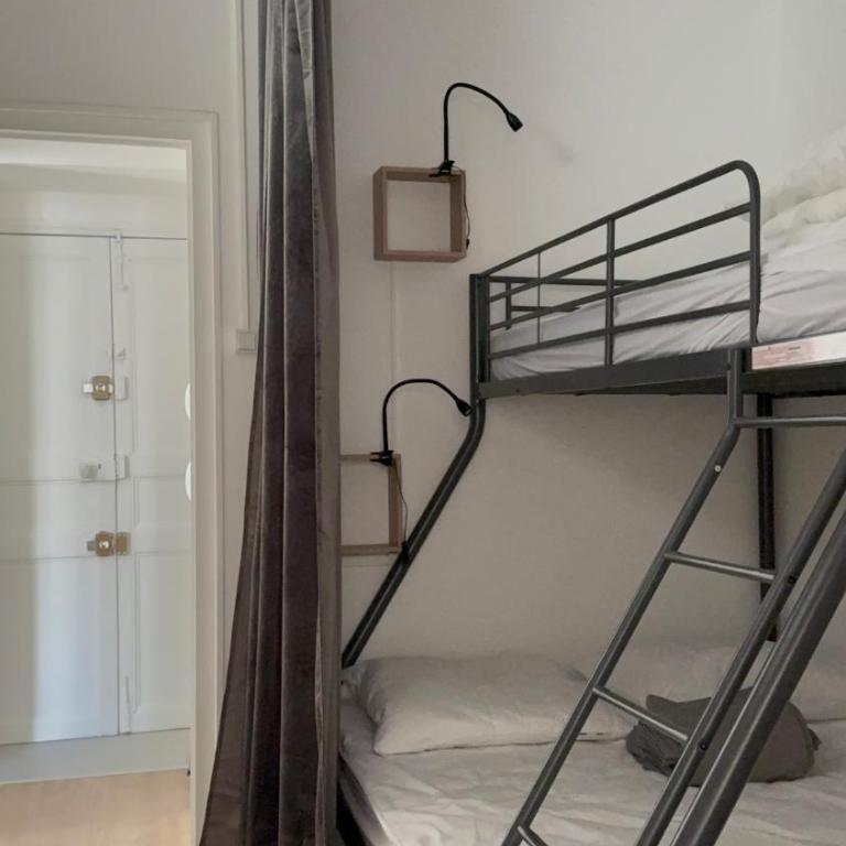 Cozy T3 center Ajaccio Family Balcony AC - Appartamento con 2 Camere da Letto e Balcone - 2