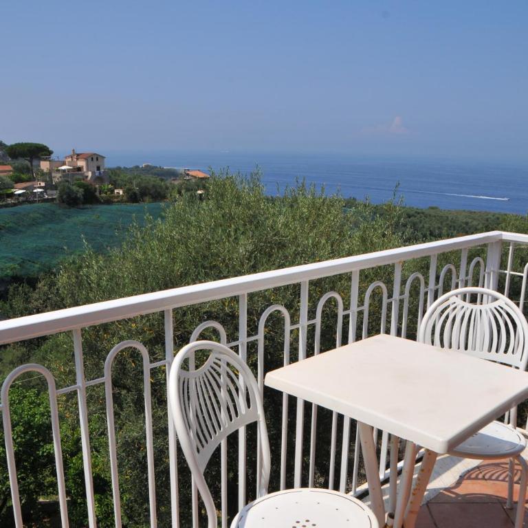 Hotel Dania - Triple Room with Balcony - 8