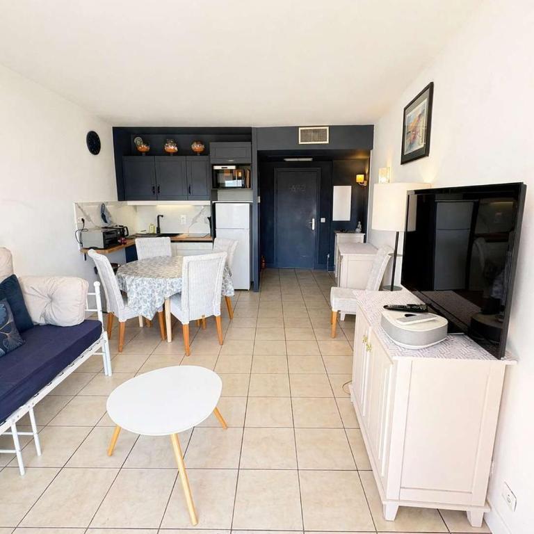 Dolce Vita Piscine Tennis et Plage a Pied - Appartement - 4