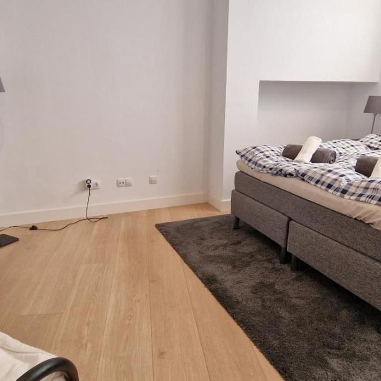 Scandinavian Modern Villa in Benalmádena - Villa - 12