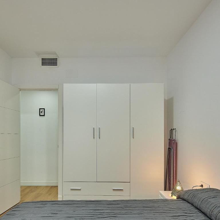 Piso nuevo en pleno centro de Cadiz, calle Plocia - Apartamento de 2 dormitorios - 12