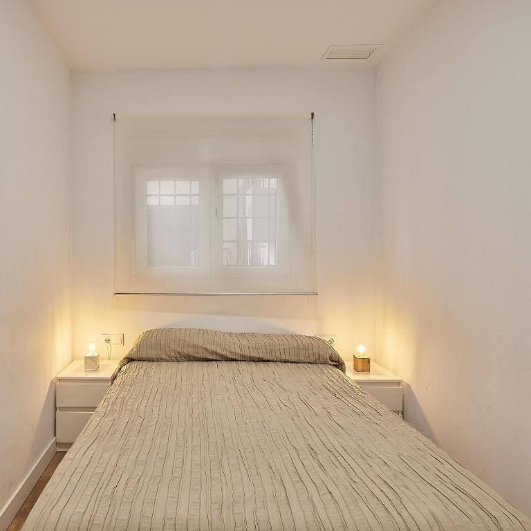 Piso nuevo en pleno centro de Cadiz, calle Plocia - Apartamento de 2 dormitorios - 9