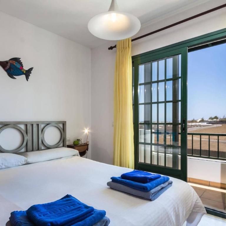 Villa Marnie by Villa Plus - Villa - 4