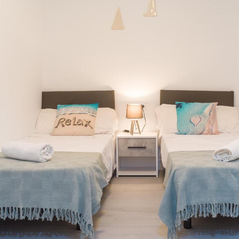 Apartamento a 100 metros Playa San Antonio Cullera 1-8 personas - Four-Room Apartment - 7