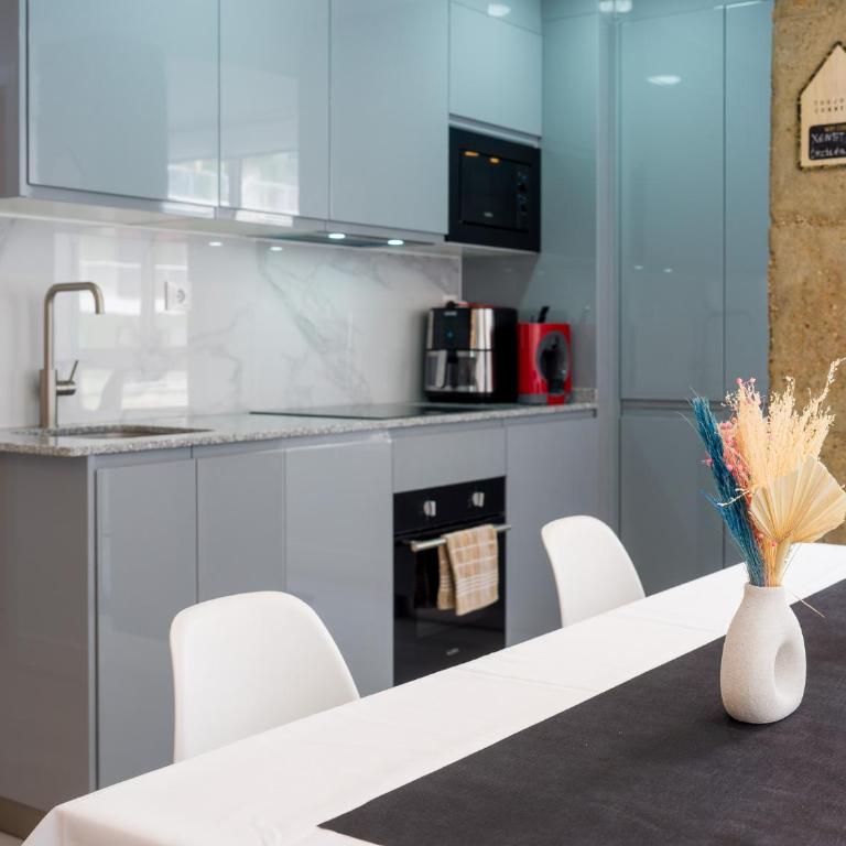 Apartamento a 100 metros Playa San Antonio Cullera 1-8 personas - Four-Room Apartment - 15