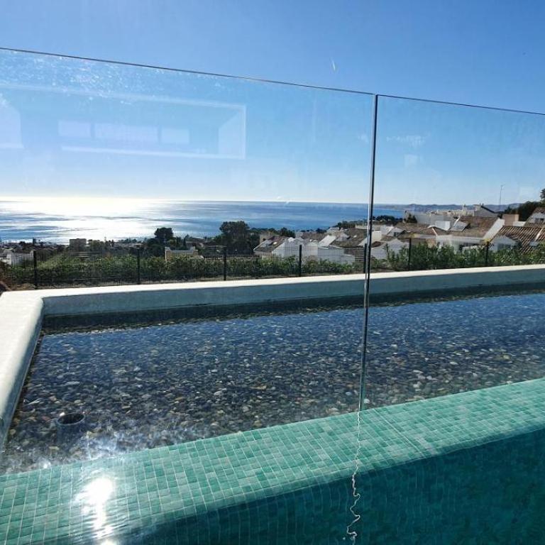 Scandinavian Modern Villa in Benalmádena - Villa - 39