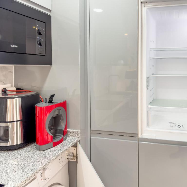 Apartamento a 100 metros Playa San Antonio Cullera 1-8 personas - Four-Room Apartment - 27