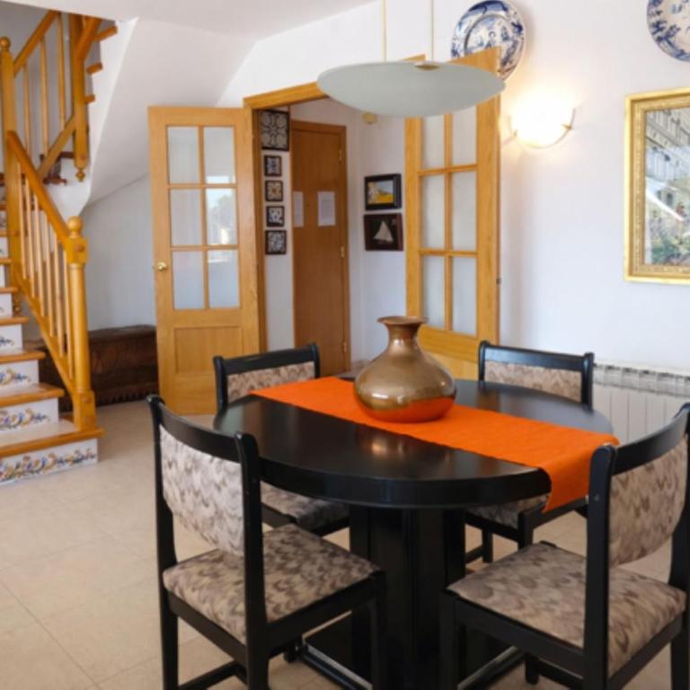Charming Sitges Apartment with Shared Pool City Views - Apartamento - 10