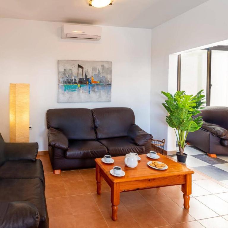 Villa Zoe by Villa Plus - Villa - 8